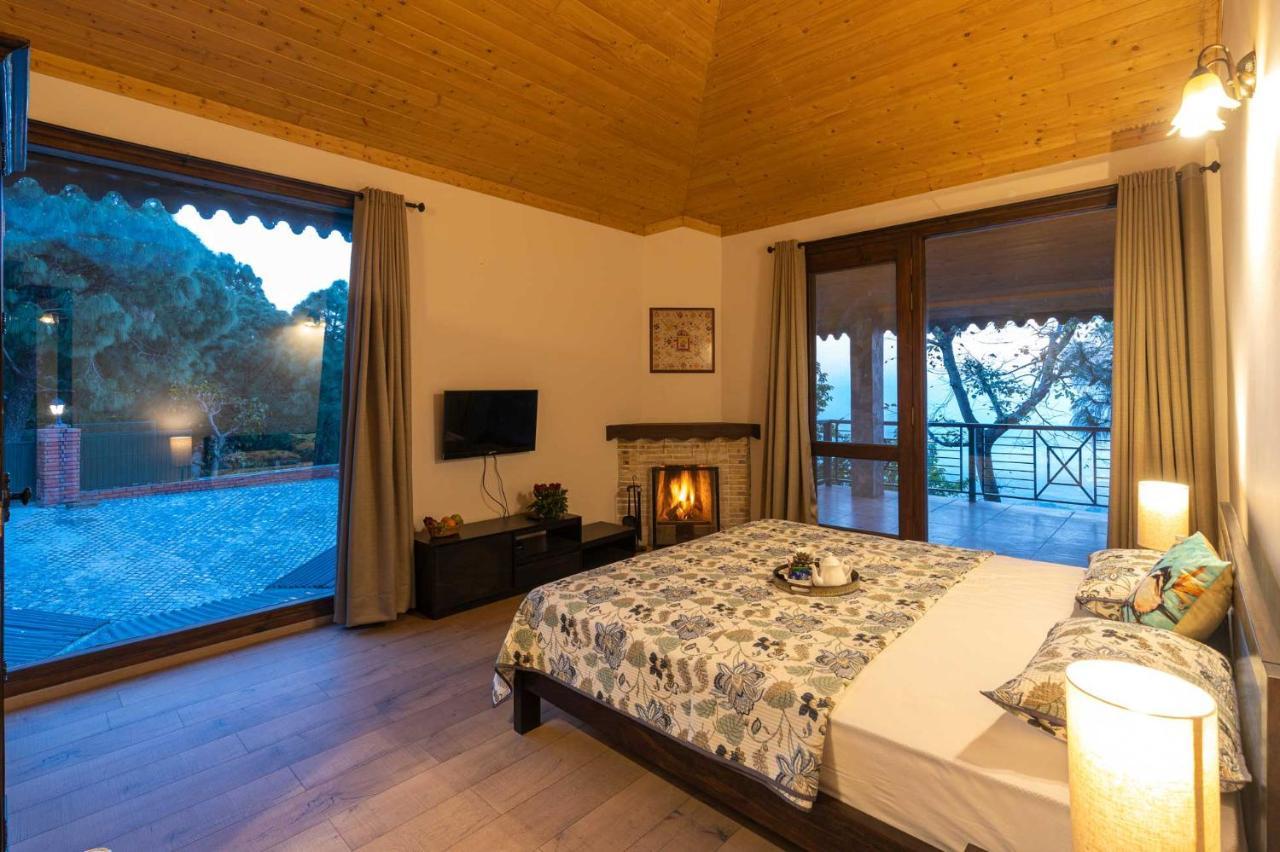 Stayvista At The Winter Line With Complimentary Breakfast كاساولى المظهر الخارجي الصورة